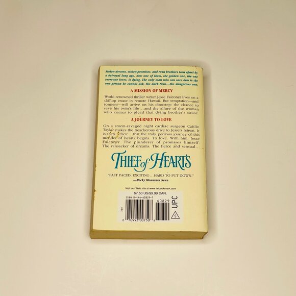 Collection of 6 Romance Novel Paperbacks - Picture 9 of 13